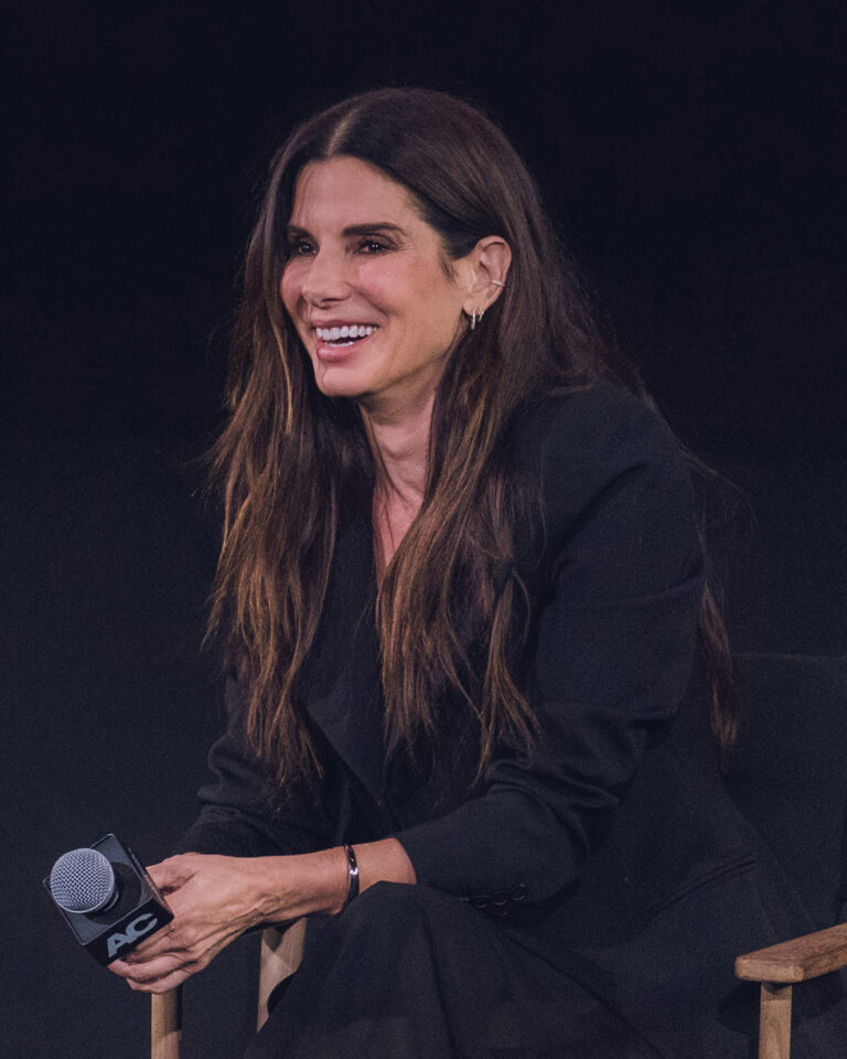 Sandra Bullock considerada para Matrix